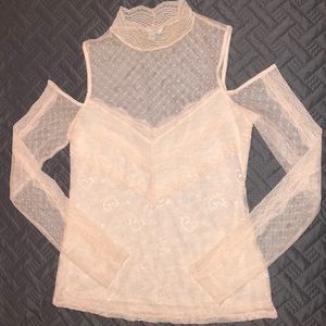 Guess LILY MIXED LACE TOP in Pink Champagne
